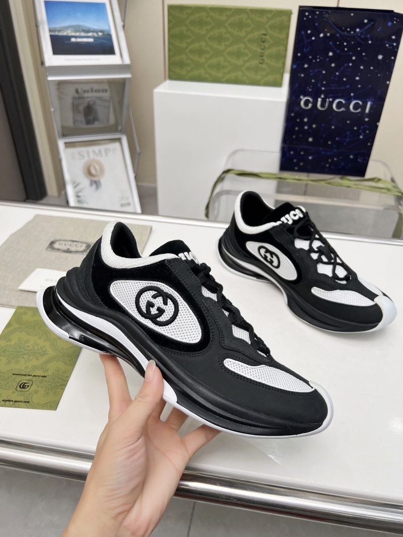 Gucci Sneakers